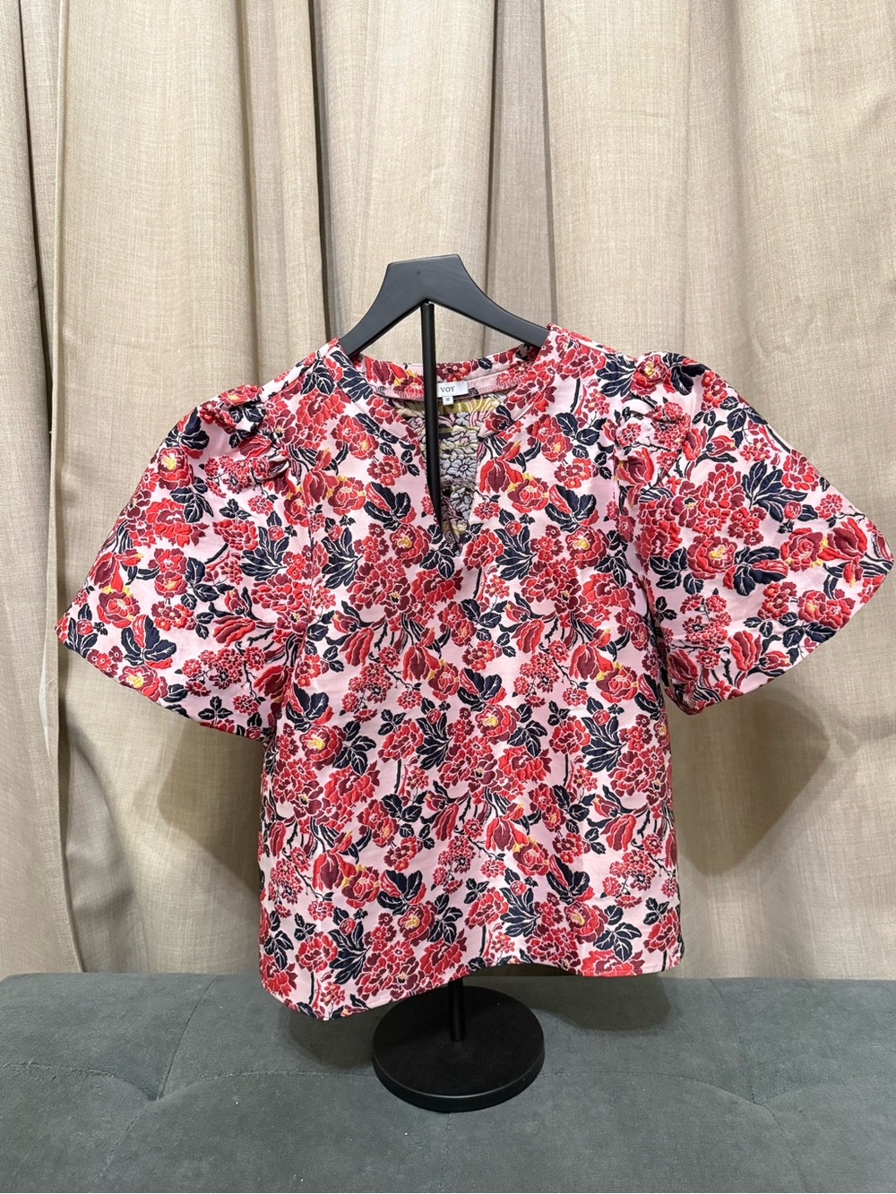Pink Floral Short-Sleeve Blouse with V-Notch